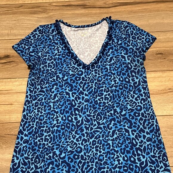 Lilly Pulitzer Etta Dress SZ Medium Oyster Bay Blue My Favorite Spot Pom V Neck - Picture 2 of 12